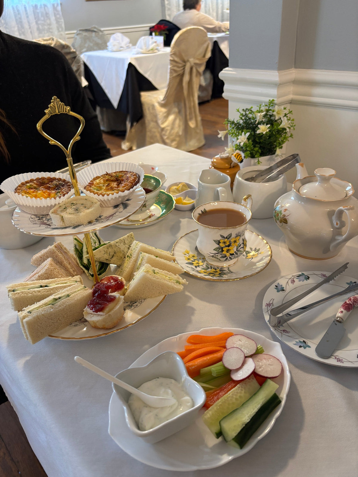 Review of Afternoon Tea at  The Escarpment Tea Room in Milton Ontario