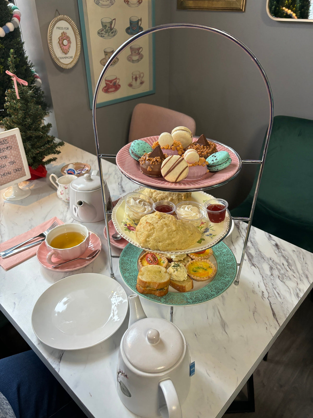 Review of Afternoon Tea at macaronZ in Brampton Ontario